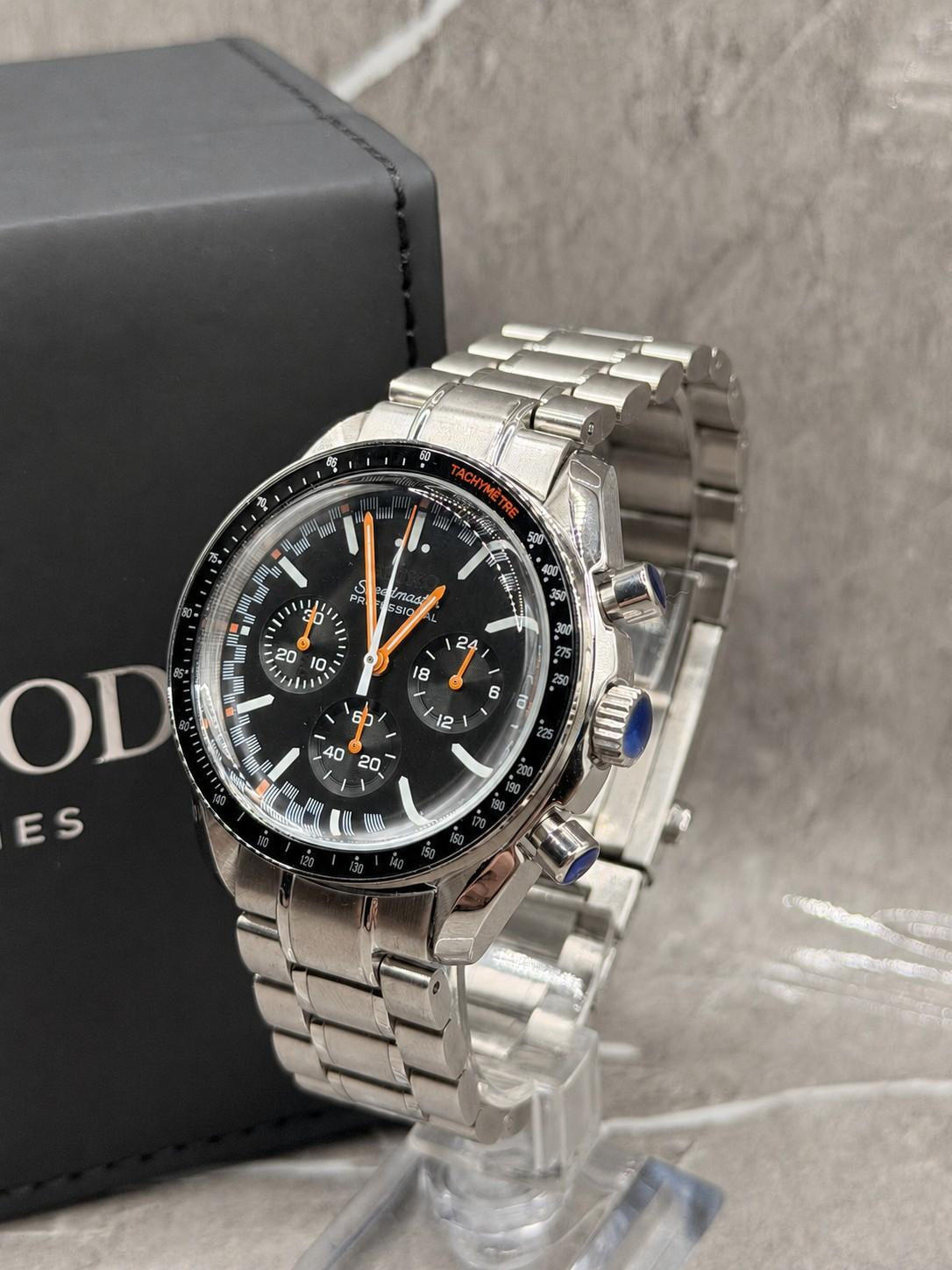 Speedeiko Chrono Black & Orange