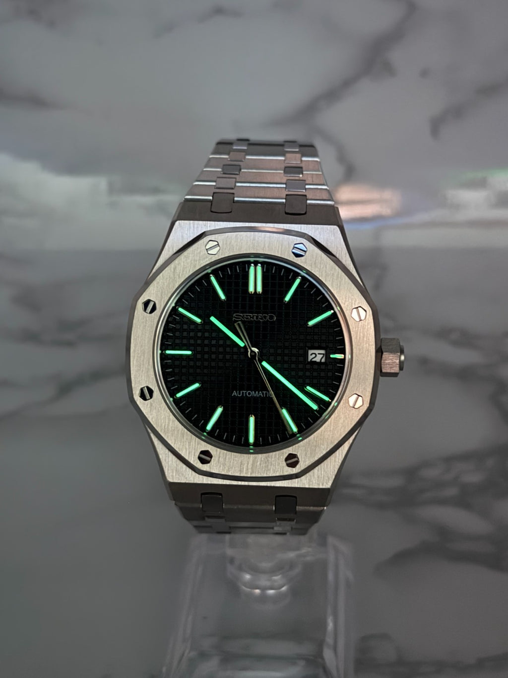 Royal Oak Black