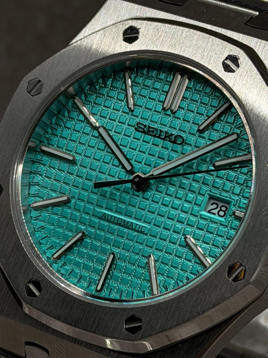 Royal Oak Ice Blue