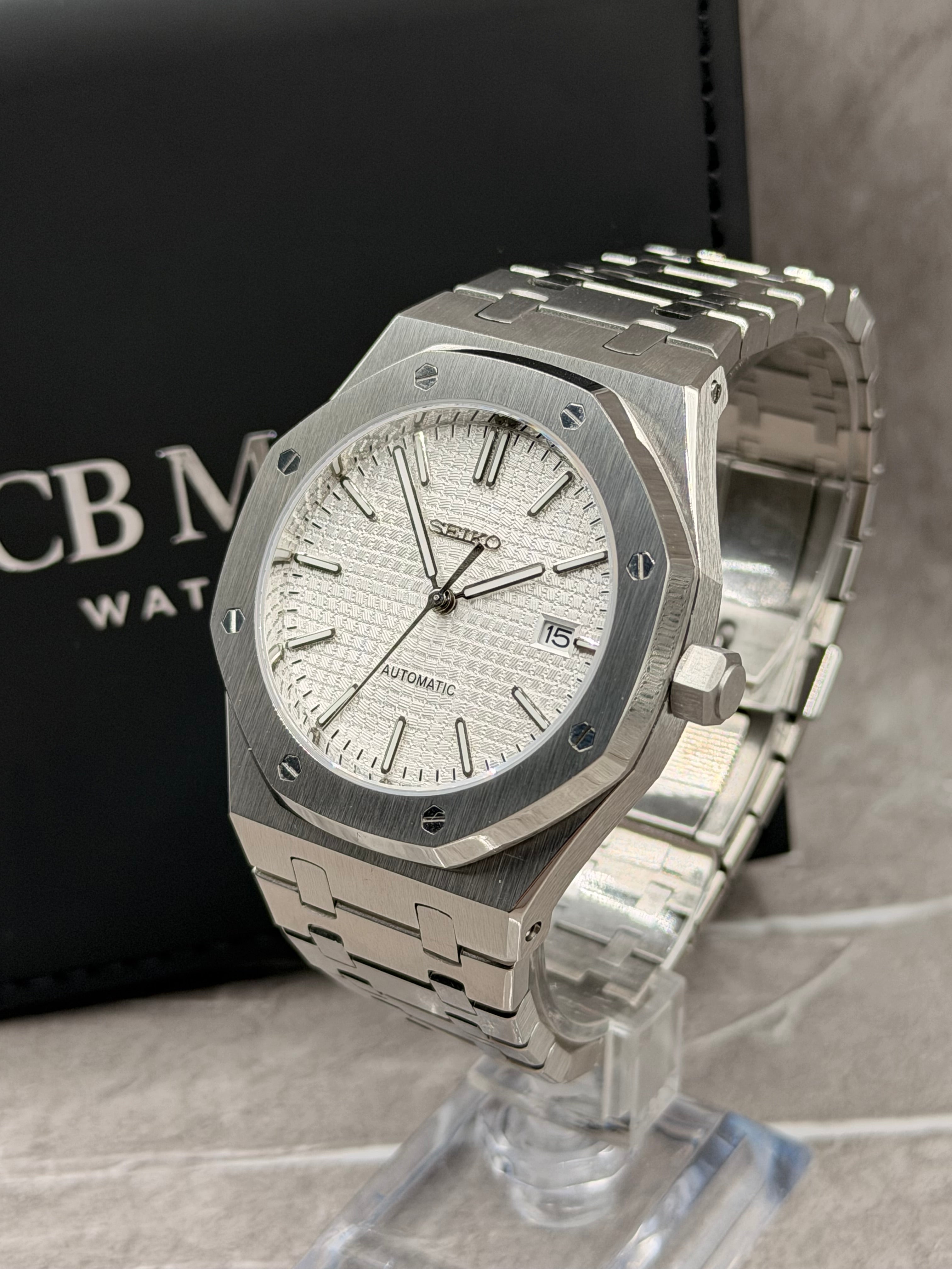 Royal Oak White