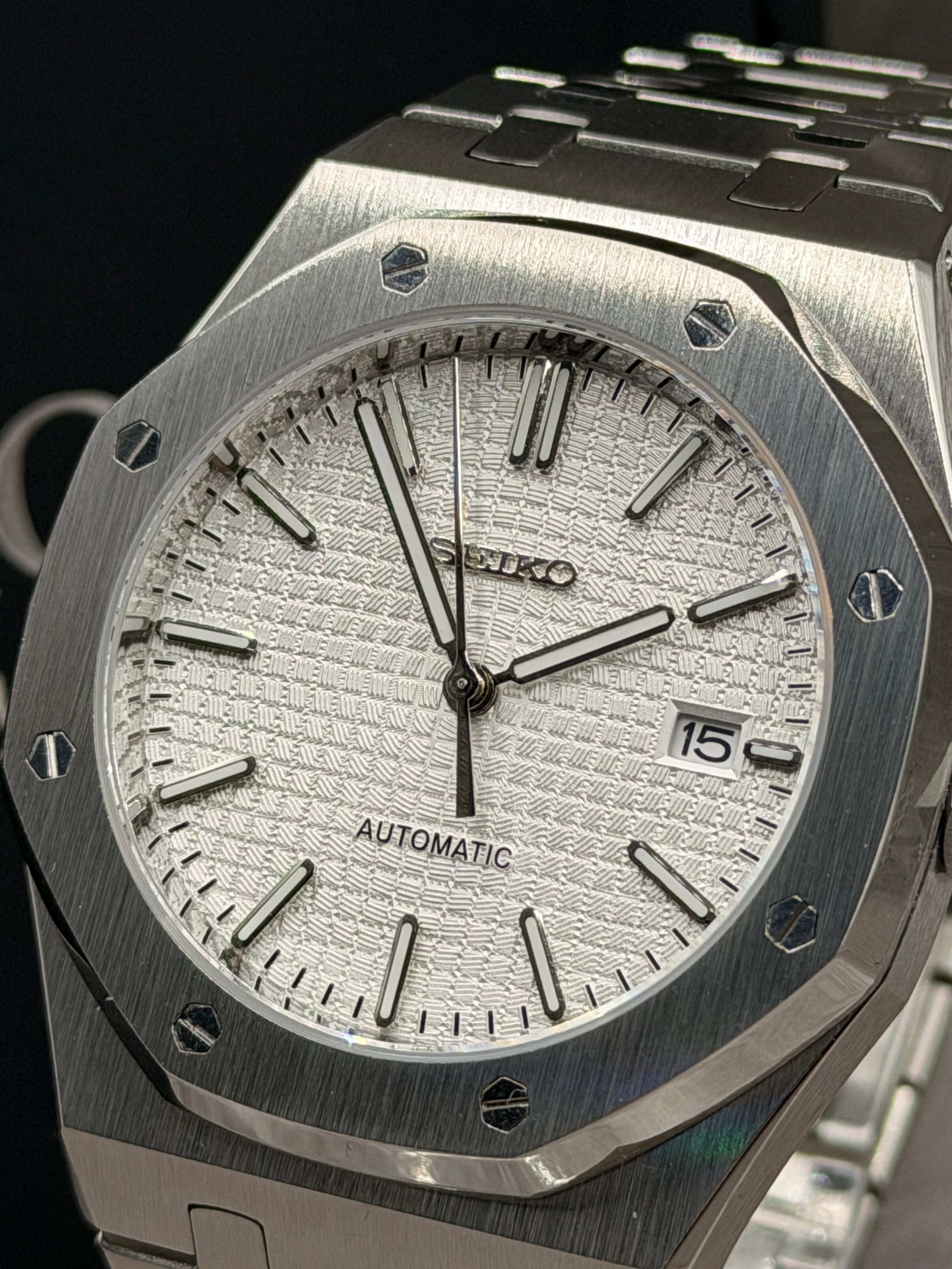 Royal Oak White