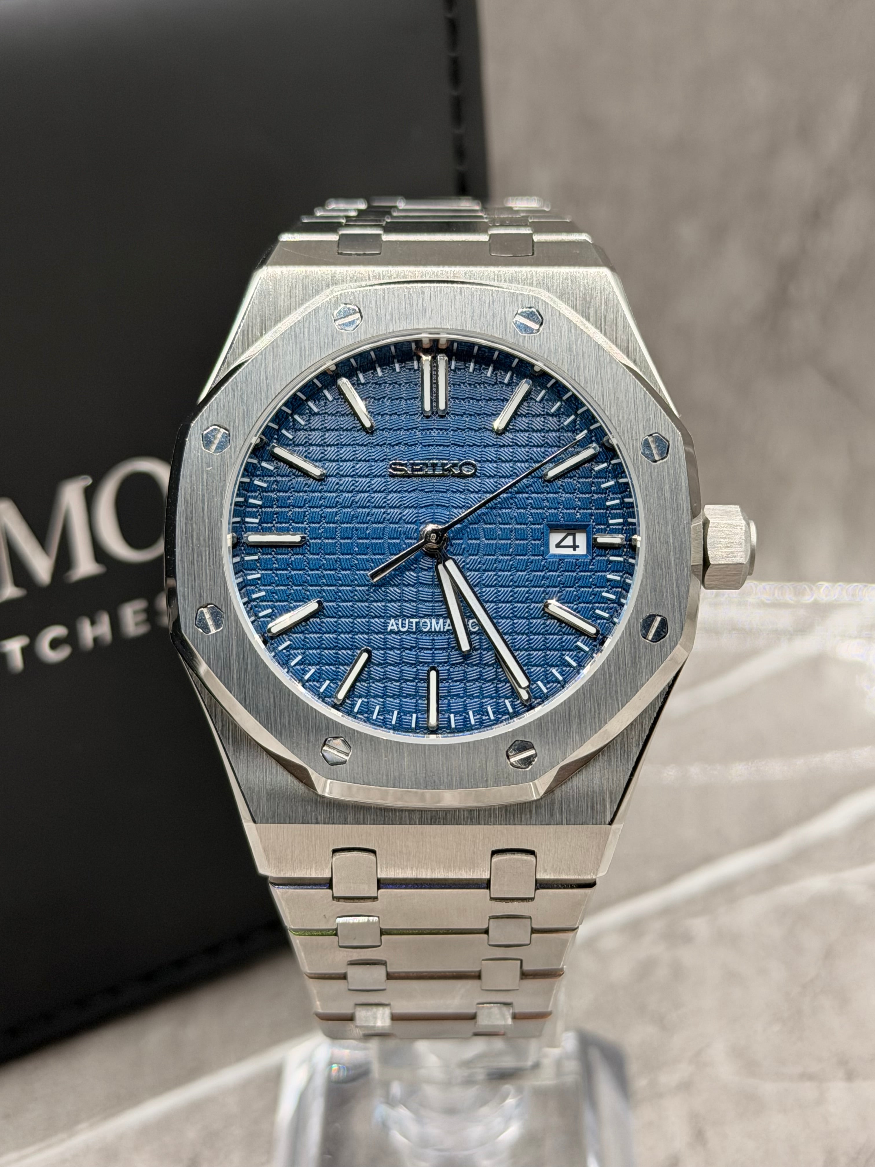 Royal Oak Blue