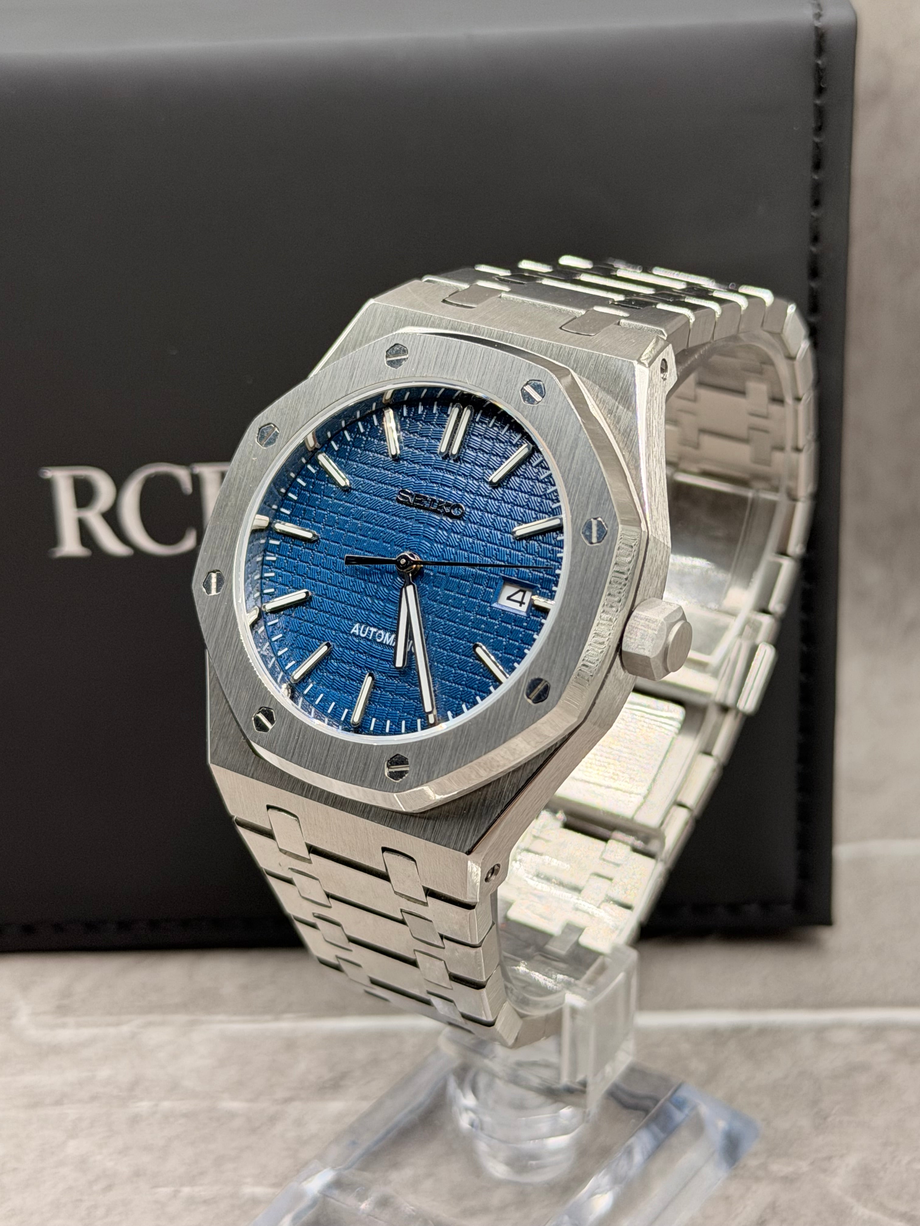 Royal Oak Blue